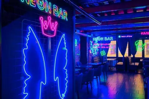 LED pub neon signs bar interior